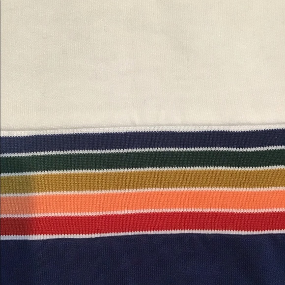 Women’s youth in revolt size XX large sweatshirt - Picture 3 of 6